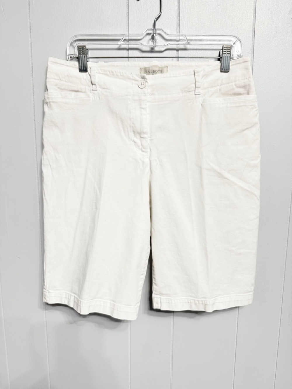 Talbots Cream Bermuda Shorts - Classic Straight Fit